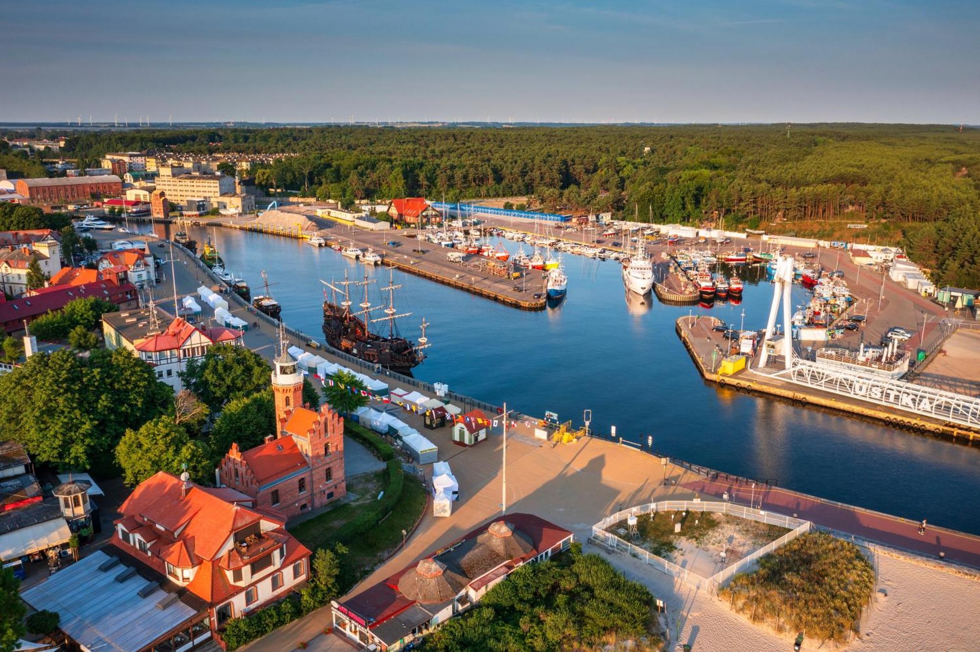 Apartamenty Baltyckie - Bulwar Portowy - Widok Na Port, Centrum, Najlepsza Lokalizacja W Ustce Ustka Exterior photo